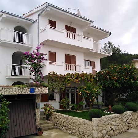 Apartment Mia - Spacious Apartment On 85 M2 With Beautiful Sea View Trogir Exterior foto