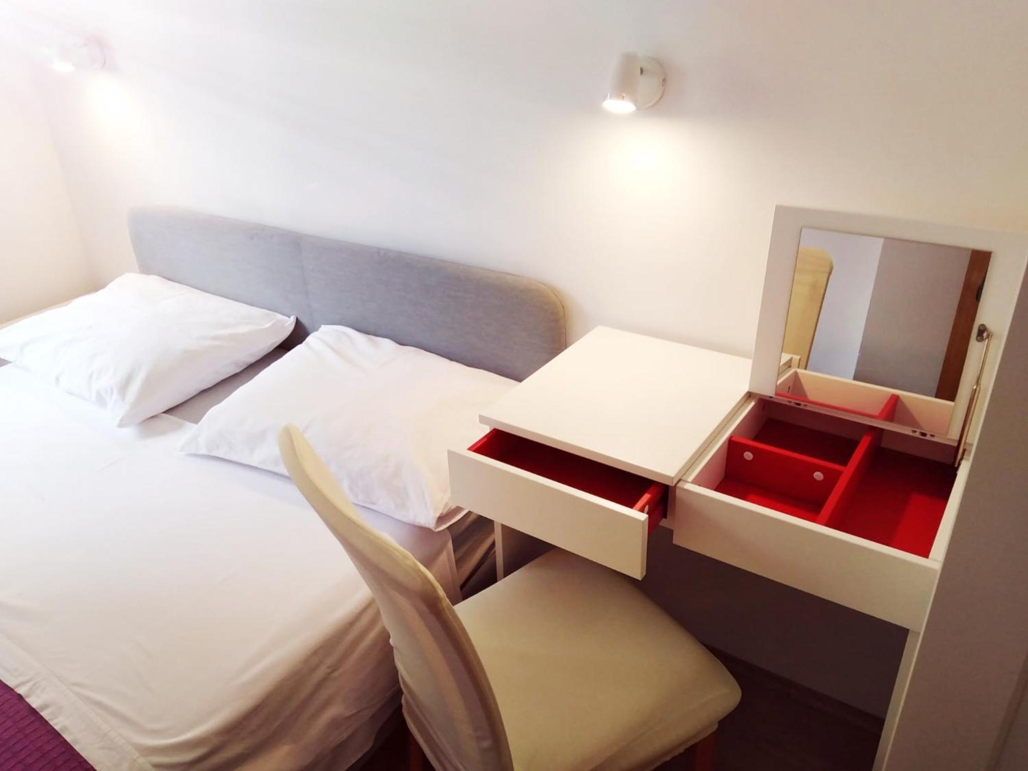Apartment Mia - Spacious Apartment On 85 M2 With Beautiful Sea View Trogir Zimmer foto